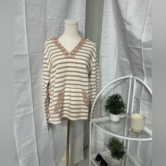 NEW STRIPE SWEATER😍 - Picture 5 of 5